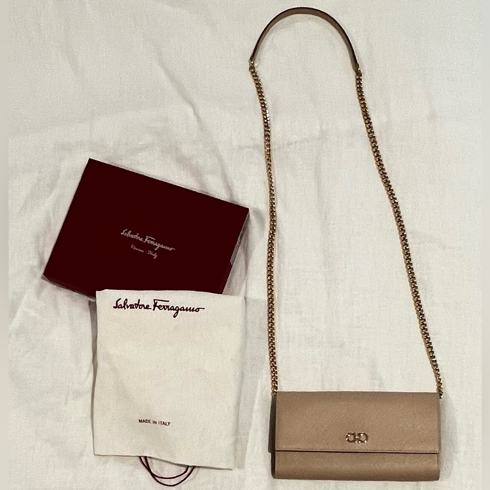 COPY - Salvatore Ferragamo Clutch with removable shoulder strap. Great Conditio…